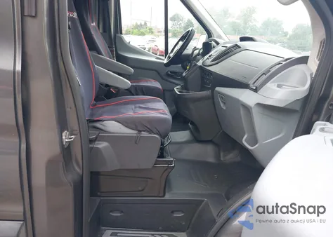 2019 Ford Transit-250 z USA, uszkodzony, nr VIN 1FTYR2CG7KKA23232